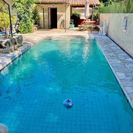 Suite Spa Acces Autonome Beaucaire  Exterior photo