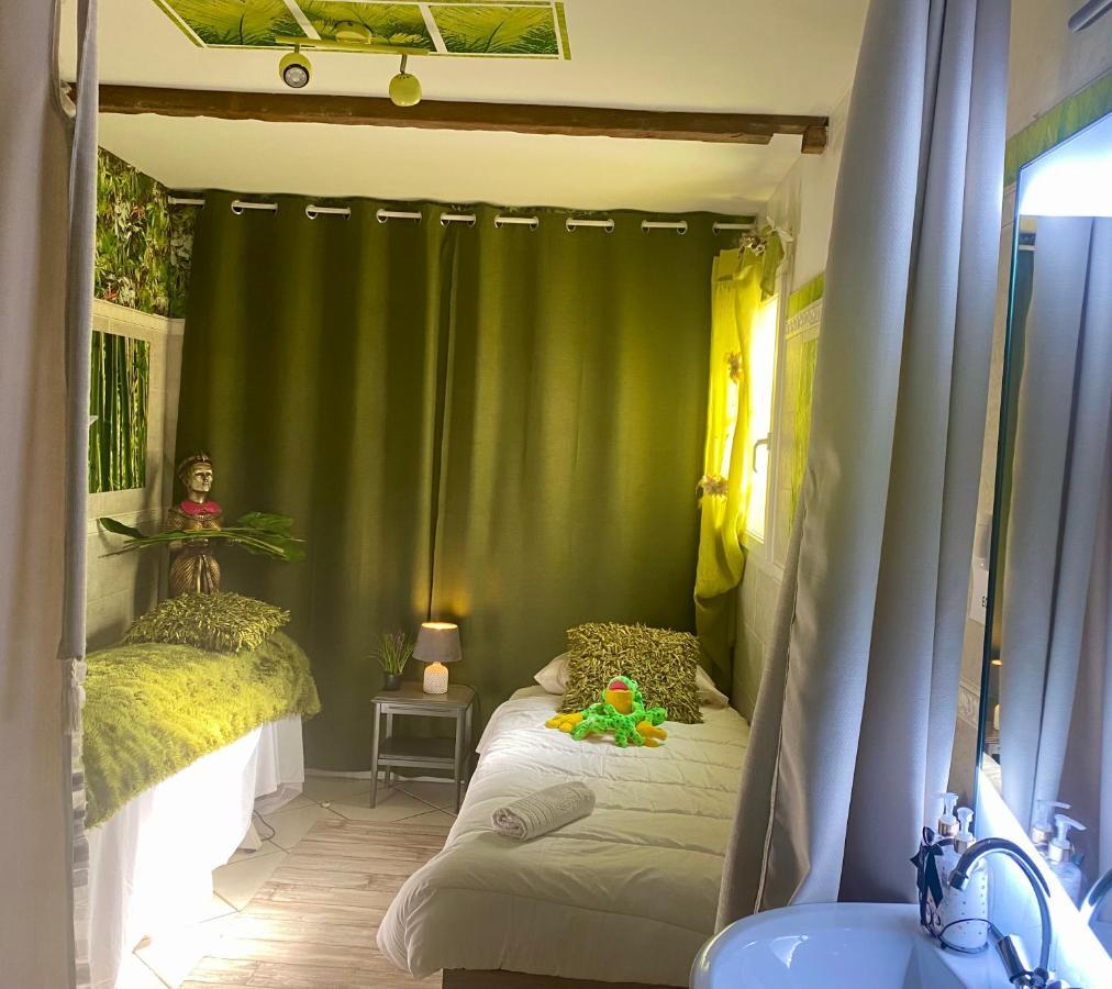 Suite Spa Acces Autonome Beaucaire  Exterior photo